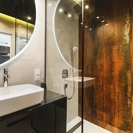 Luksusowy Z Parkingiem W Samym Centrum Wroclawia Διαμέρισμα *