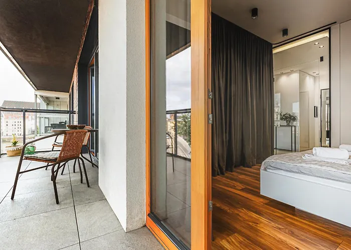 Luksusowy Z Parkingiem W Samym Centrum Wroclawia Wrocław