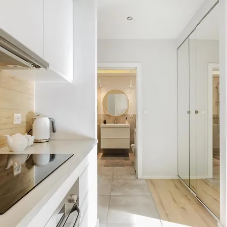 Luksusowy Z Parkingiem W Samym Centrum Wroclawia Apartman