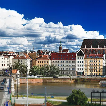 Luksusowy Z Parkingiem W Samym Centrum Wroclawia *