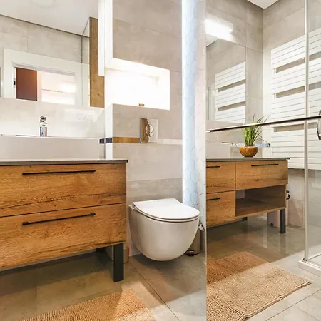 Luksusowy Z Parkingiem W Samym Centrum Wroclawia Wrocław