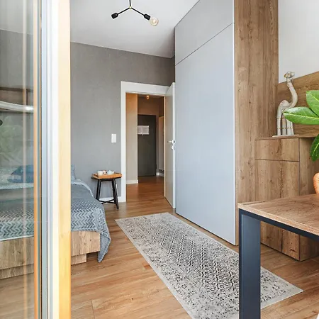 Luksusowy Z Parkingiem W Samym Centrum Wroclawia Wroclaw