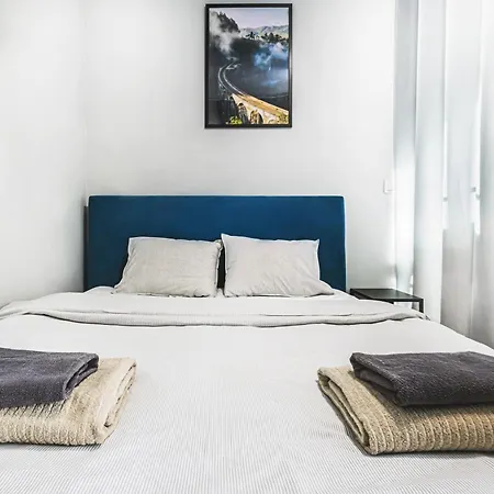 Luksusowy Z Parkingiem W Samym Centrum Wroclawia *