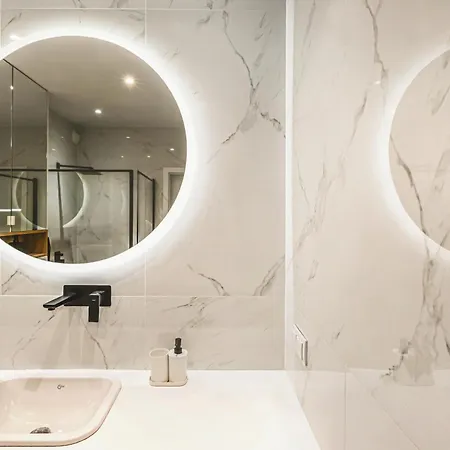 Luksusowy Z Parkingiem W Samym Centrum Wroclawia Apartman