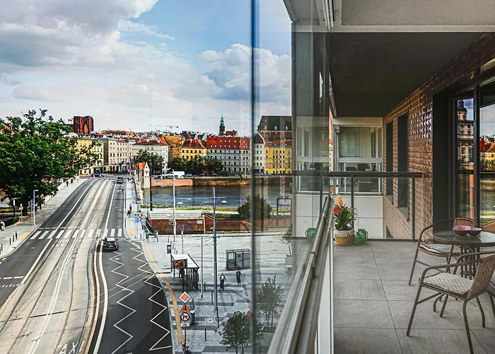 Luksusowy Z Parkingiem W Samym Centrum Wroclawia فروتسواف