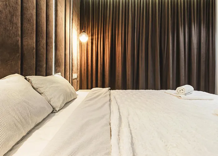 شقة Luksusowy Z Parkingiem W Samym Centrum Wroclawia فروتسواف